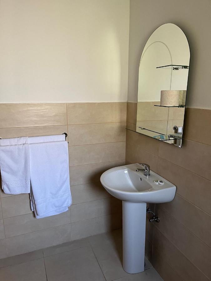 Casa Someseana Guest House Gilgau Ngoại thất bức ảnh
