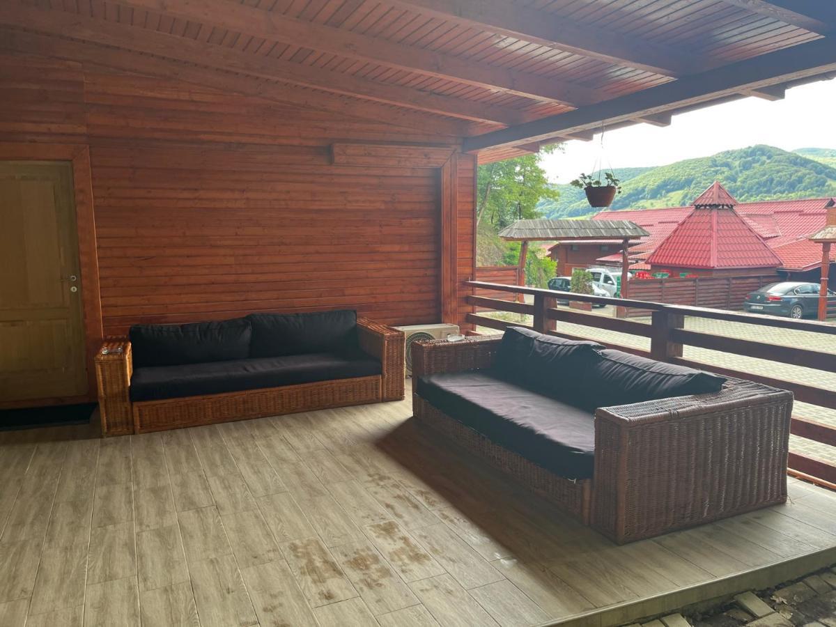 Casa Someseana Guest House Gilgau Ngoại thất bức ảnh