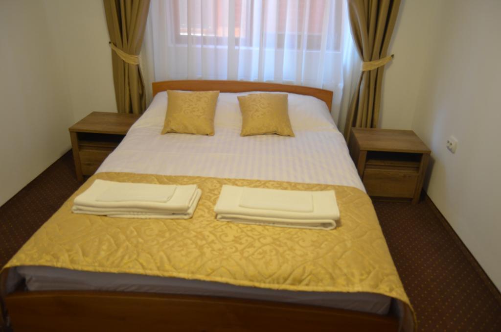 Casa Someseana Guest House Gilgau Ngoại thất bức ảnh