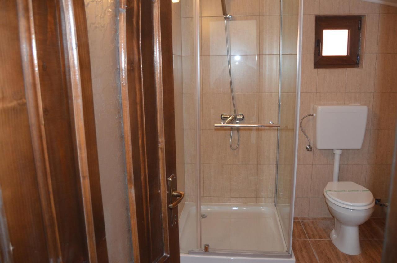 Casa Someseana Guest House Gilgau Ngoại thất bức ảnh