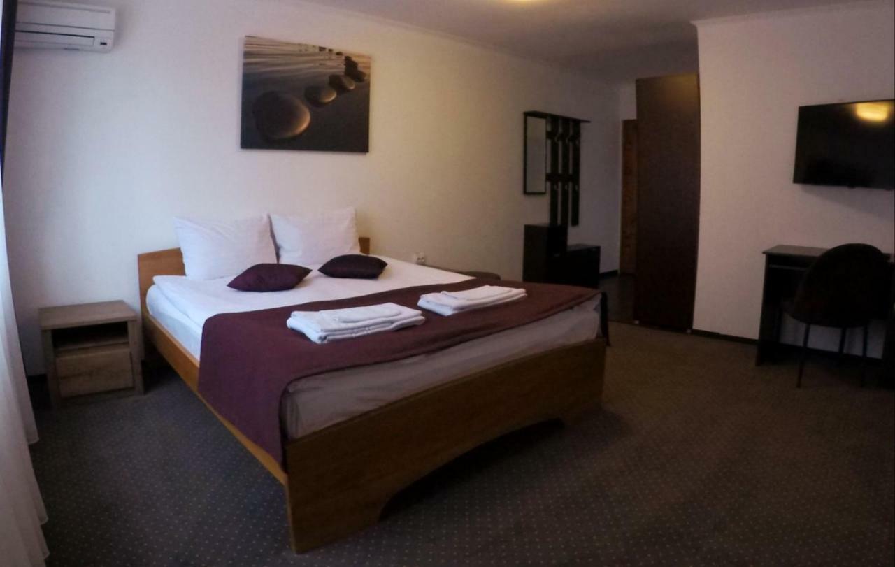 Casa Someseana Guest House Gilgau Ngoại thất bức ảnh