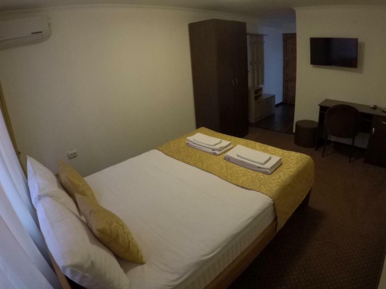 Casa Someseana Guest House Gilgau Ngoại thất bức ảnh