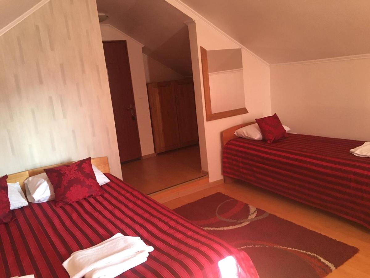 Casa Someseana Guest House Gilgau Ngoại thất bức ảnh