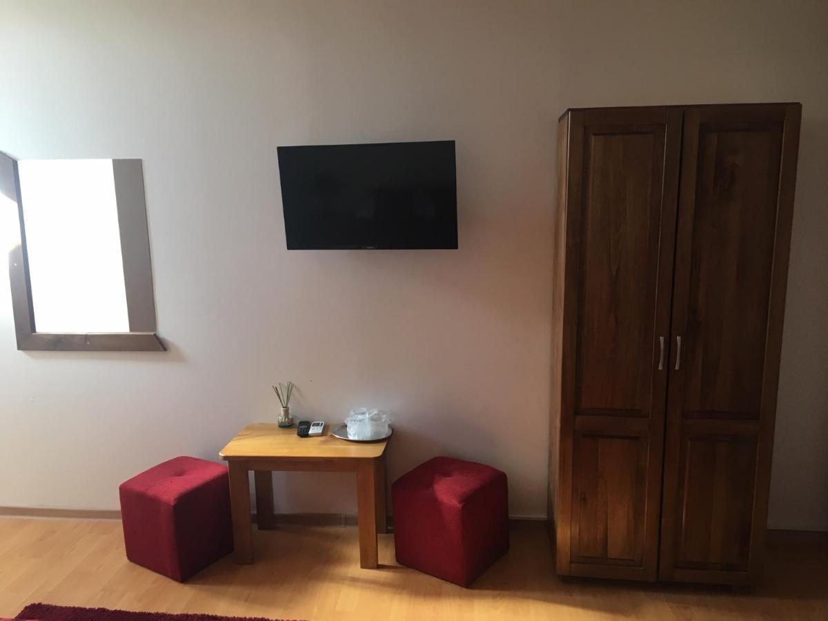 Casa Someseana Guest House Gilgau Ngoại thất bức ảnh